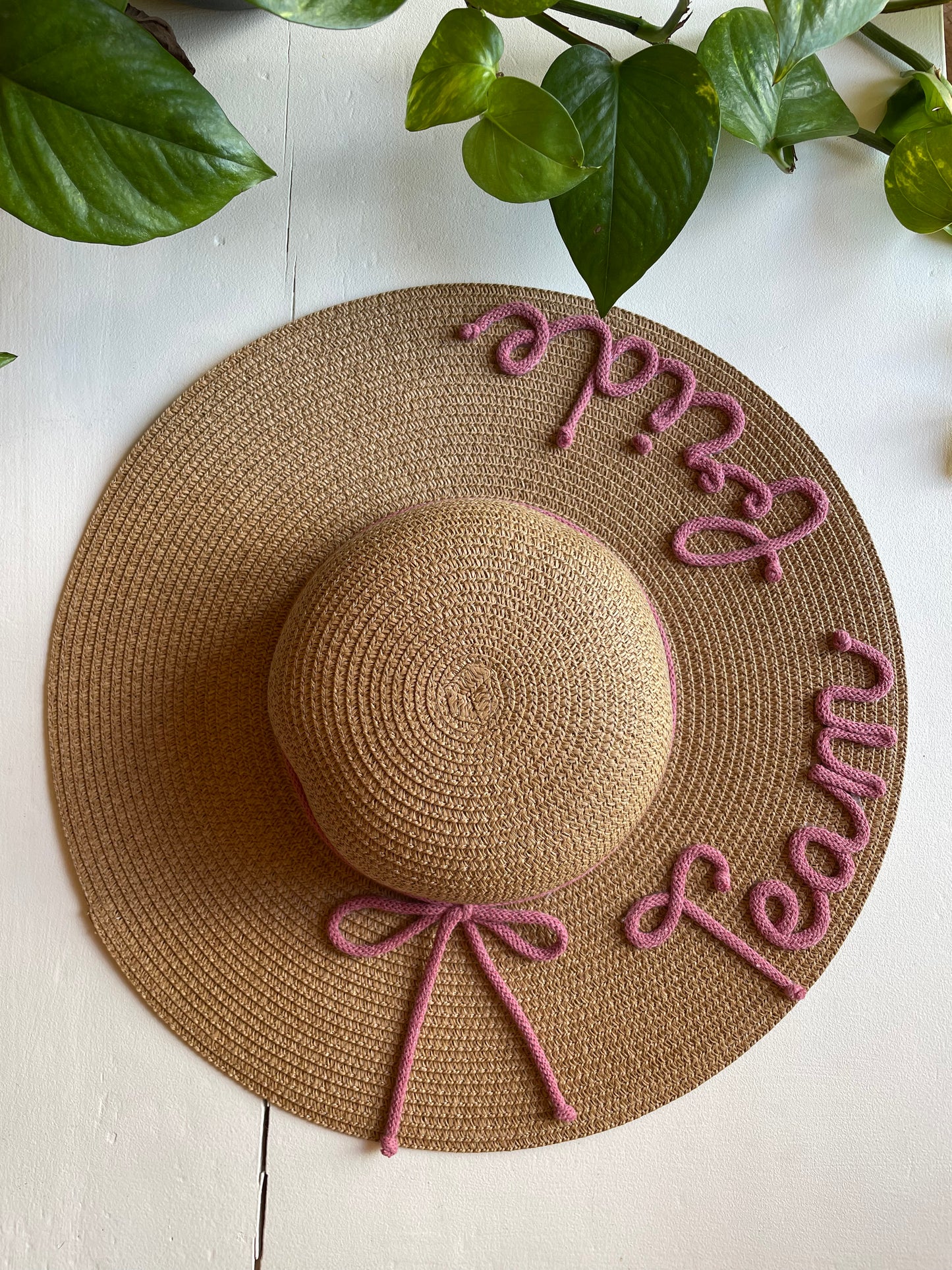 Cappello di Paglia con Nome e Cordino
