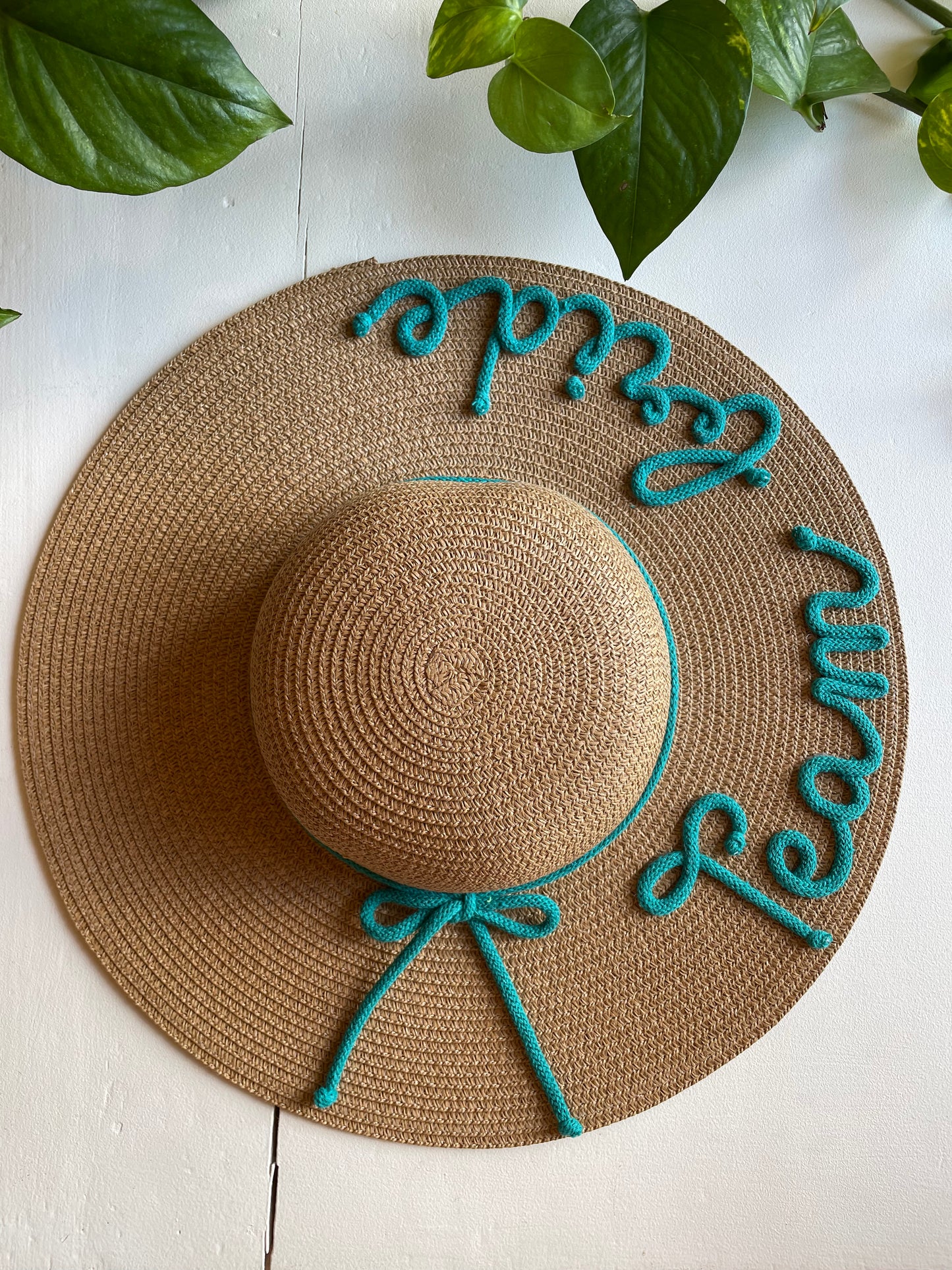 Cappello di Paglia con Nome e Cordino
