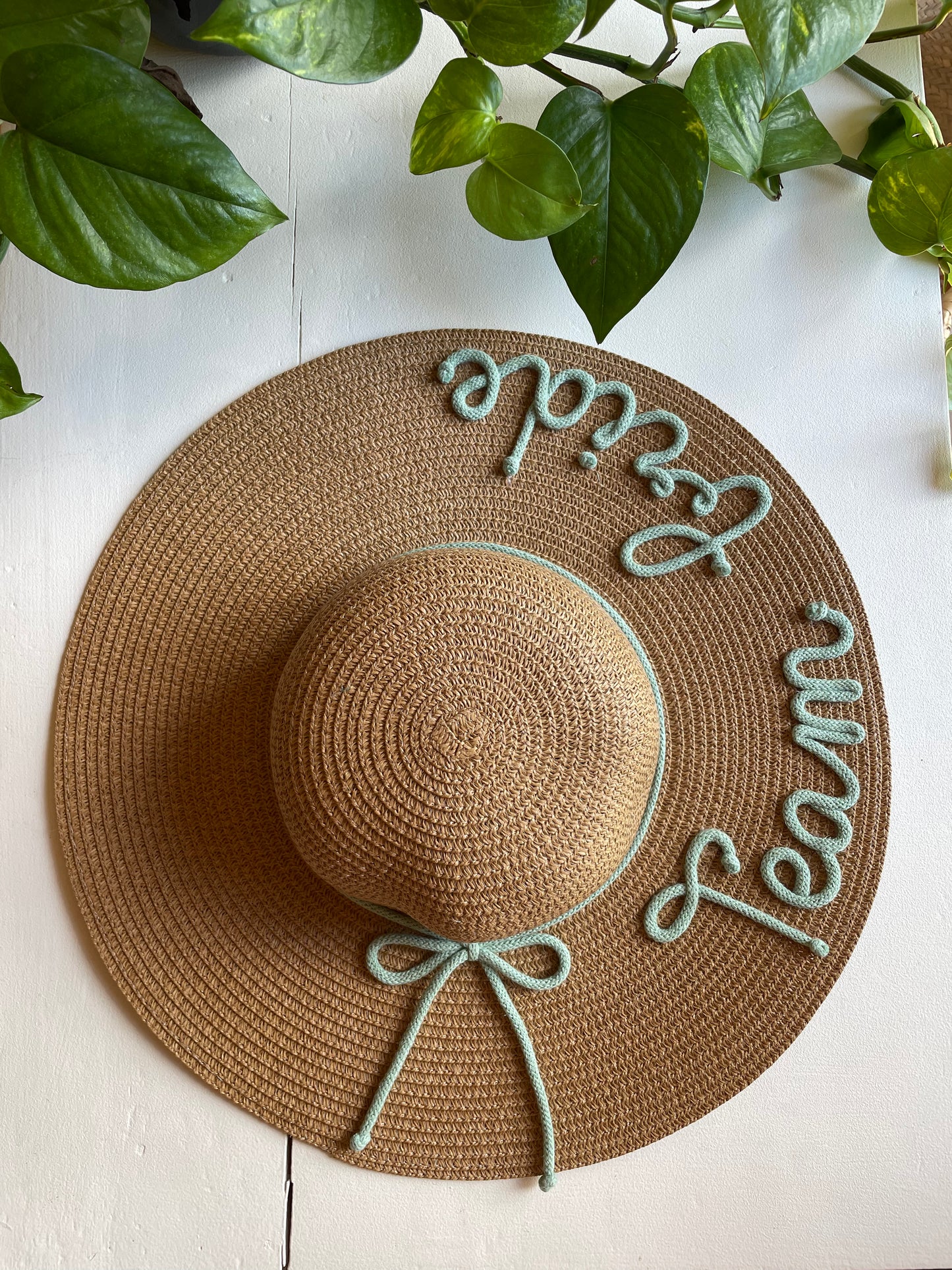 Cappello di Paglia con Nome e Cordino