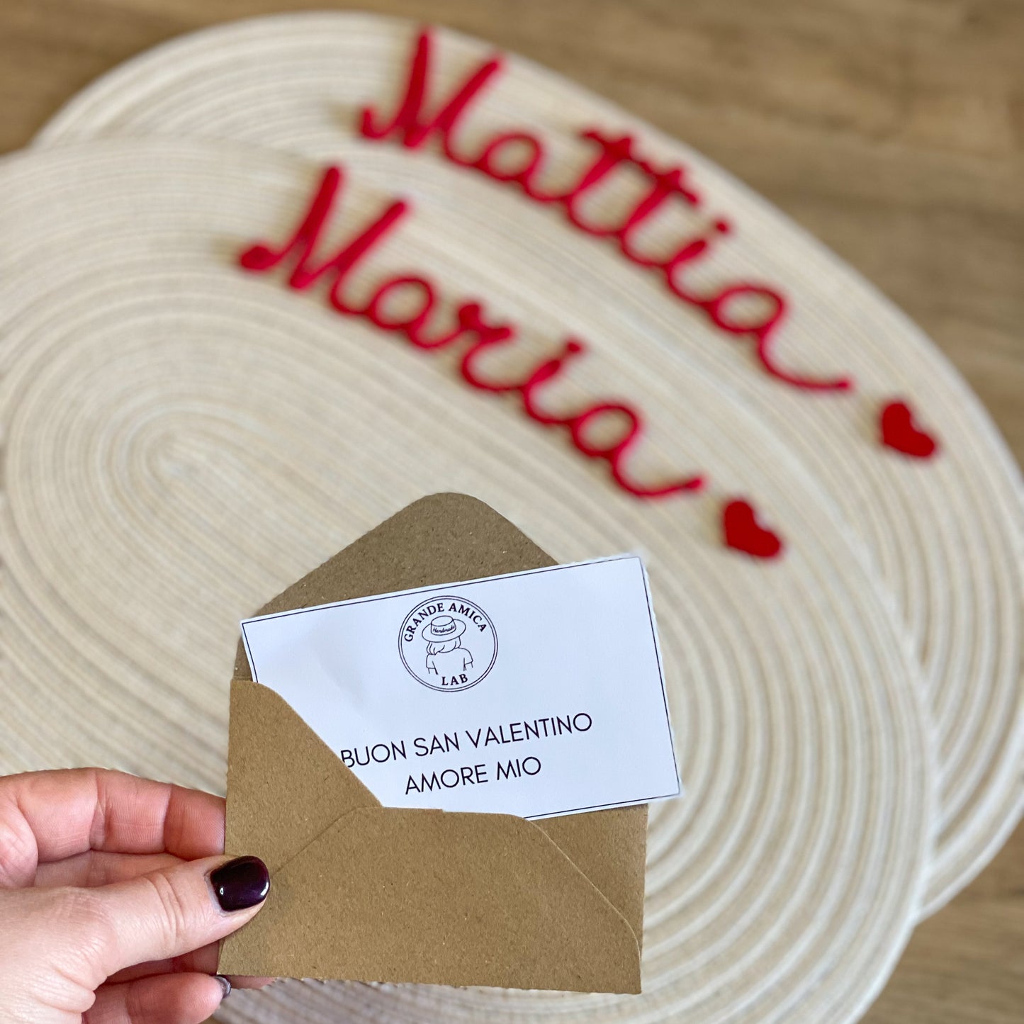 Tovaglietta Ovale Personalizzata con Nome e Decorazione