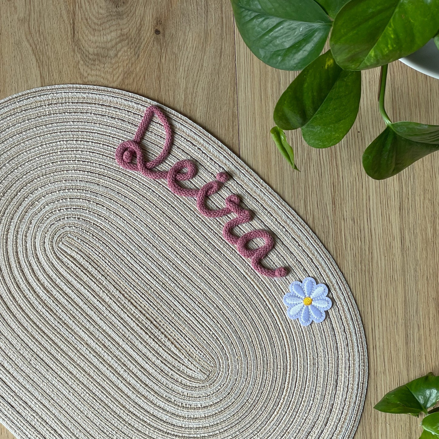 Tovaglietta Ovale Personalizzata con Nome e Decorazione