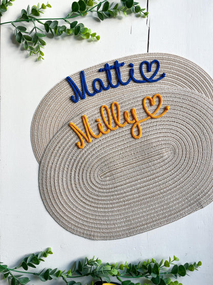 Tovaglietta Ovale Personalizzata con Nome e Decorazione